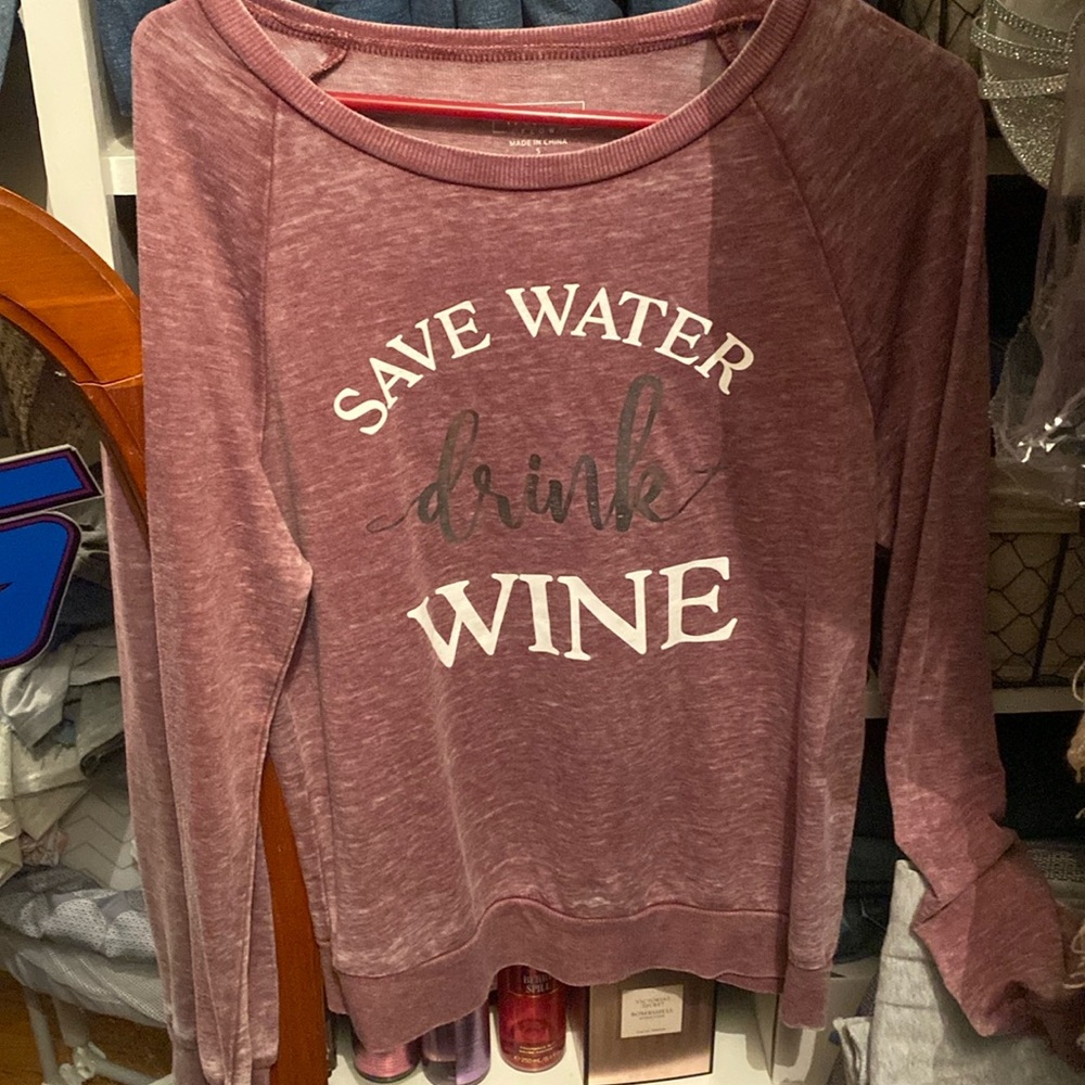 Sweatshirt